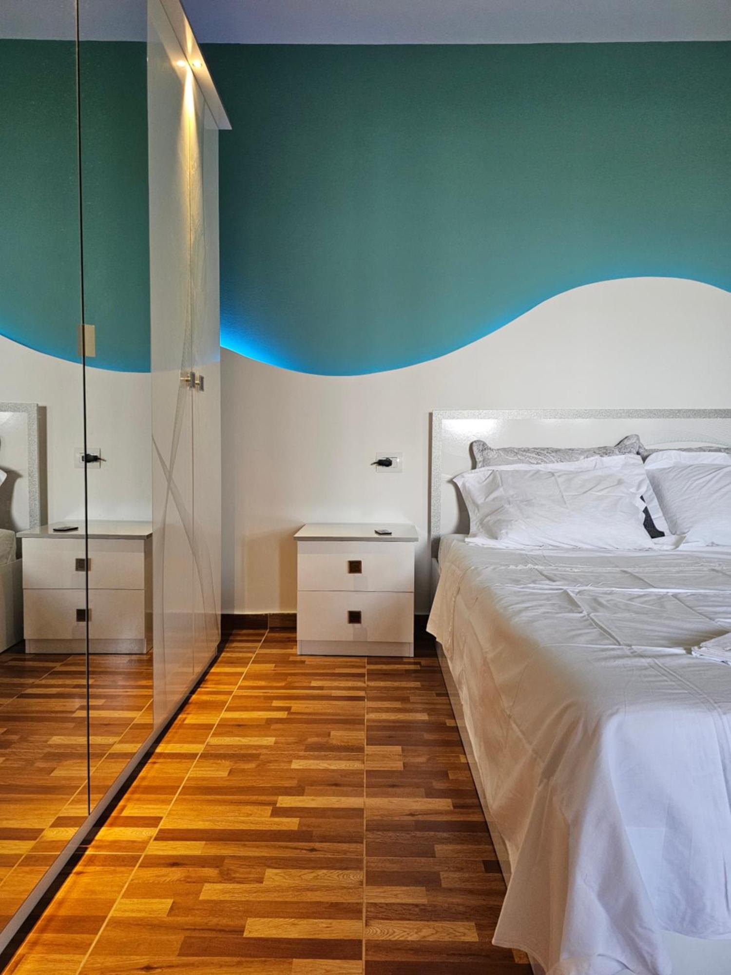 Lemon Garden Apartment-Hot Tub Jacuzzi Гирокастра Экстерьер фото