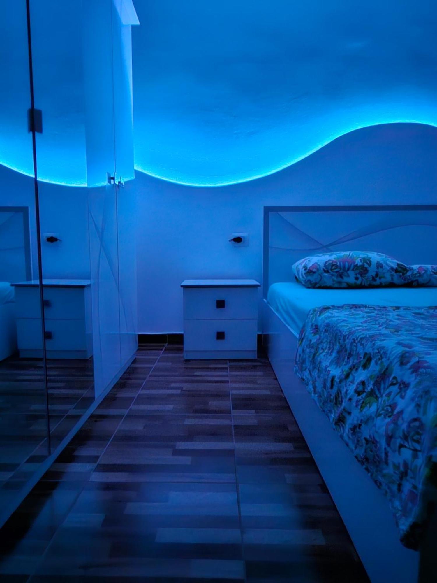 Lemon Garden Apartment-Hot Tub Jacuzzi Гирокастра Экстерьер фото